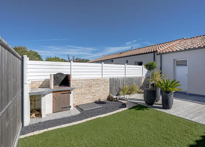 度假居 Maison 6pers 3kms De La *