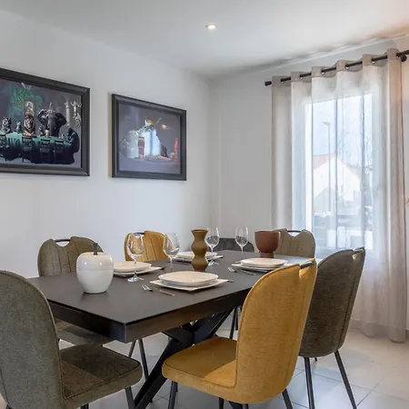 Maison 6pers 3kms De La Сен-Жан-де-Мон