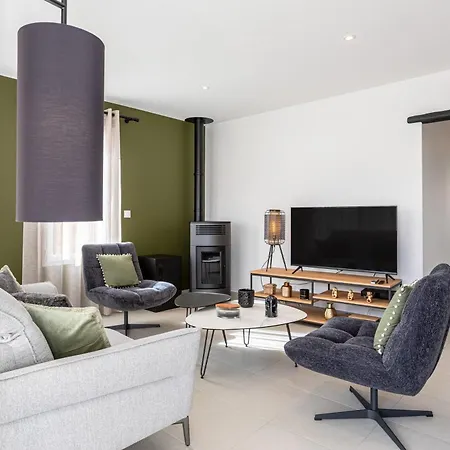 Дом отдыха Maison 6pers 3kms De La